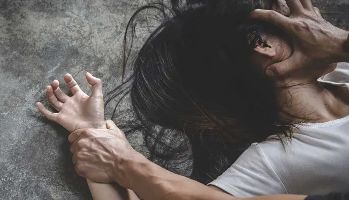 Bărbat de 42 de ani arestat preventiv pentru agresarea sexuală a unei fete de 12 ani în Cluj-Napoca