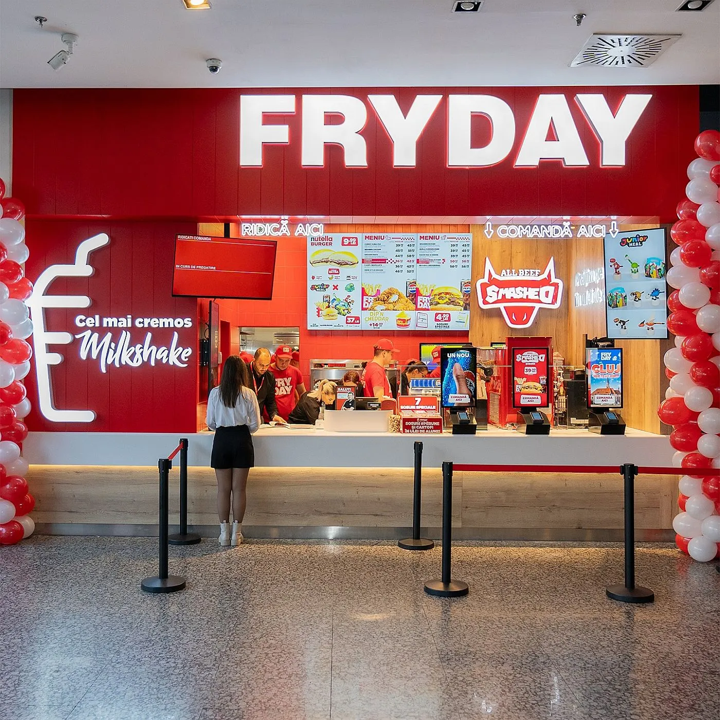 Client nemulțumit de igiena la un fast-food din Iulius Mall Cluj. A cerut banii înapoi și susține că a sesizat DSP