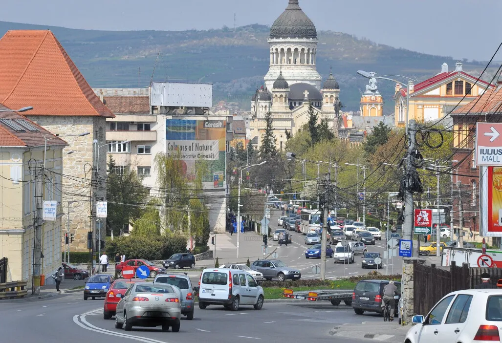 Nemulțumiri pe Calea Turzii, clujenii reclamă blocaje mari și lipsa benzilor dedicate pentru autobuze