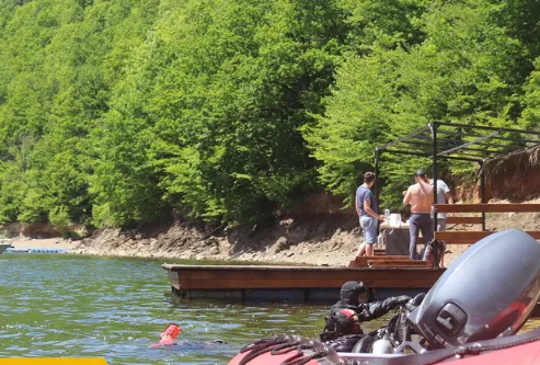 Punct de intervenție Salvamont pe Lacul Tarnița, după creșterea numărului de accidente