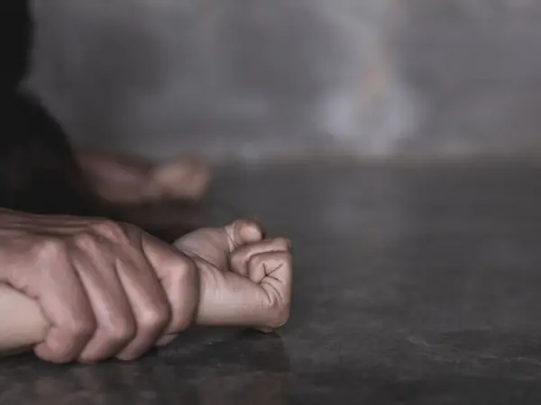 Agent șef din IPJ Timiș, plasat în arest la domiciliu într-un dosar de agresiune sexuală