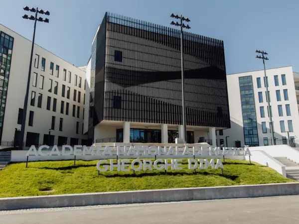 Amfiteatru de aproape 2.000 de locuri, construit în campusul Academiei de Muzică din Cluj-Napoca
