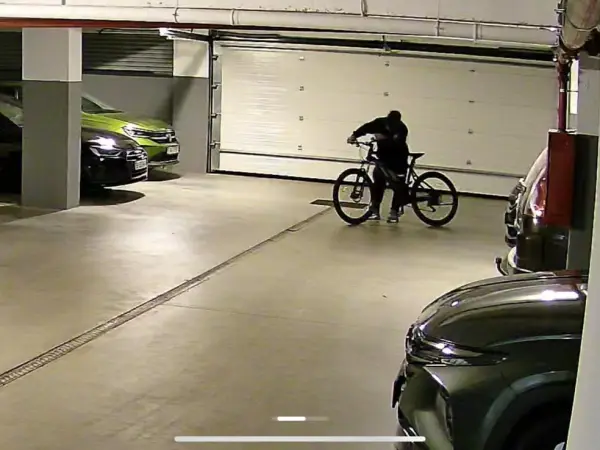 Bicicleta unui copil ar fi fost furată în Florești. Mama cere ajutorul comunității