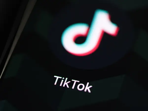 Ce este TikTok Live Studio?