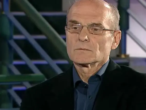 Cristian Tudor Popescu vine la UMF Cluj pentru conferința „Înger de gardă”