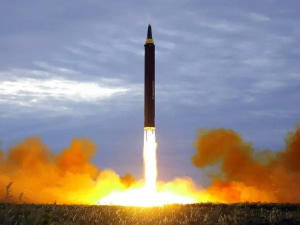 Ecocidul, consecință catastrofală a armelor nucleare