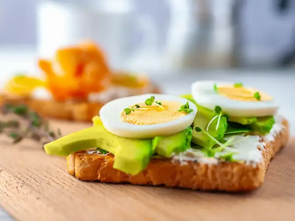 Nutriționistul recomandă: Detoxifierea pe timp de vară