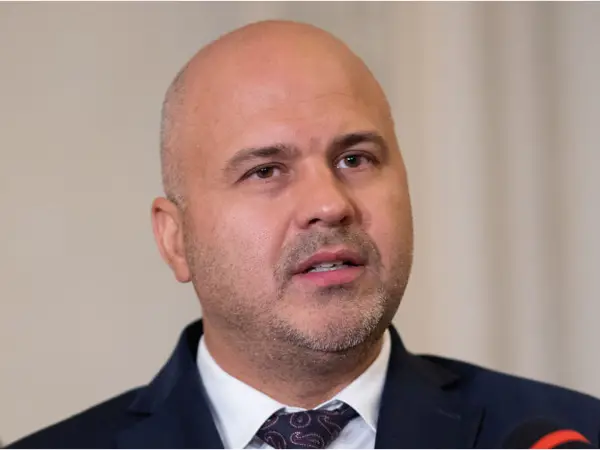 Proiect de lege pentru pontaj electronic obligatoriu în spitalele publice