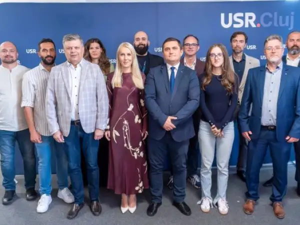 USR Cluj va depune denunț penal după mesaje amenințătoare afișate la sediul filialei
